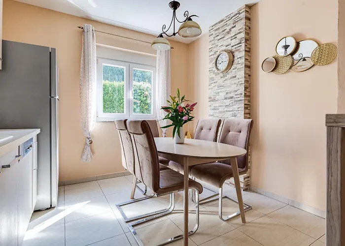 Markos Appartement *